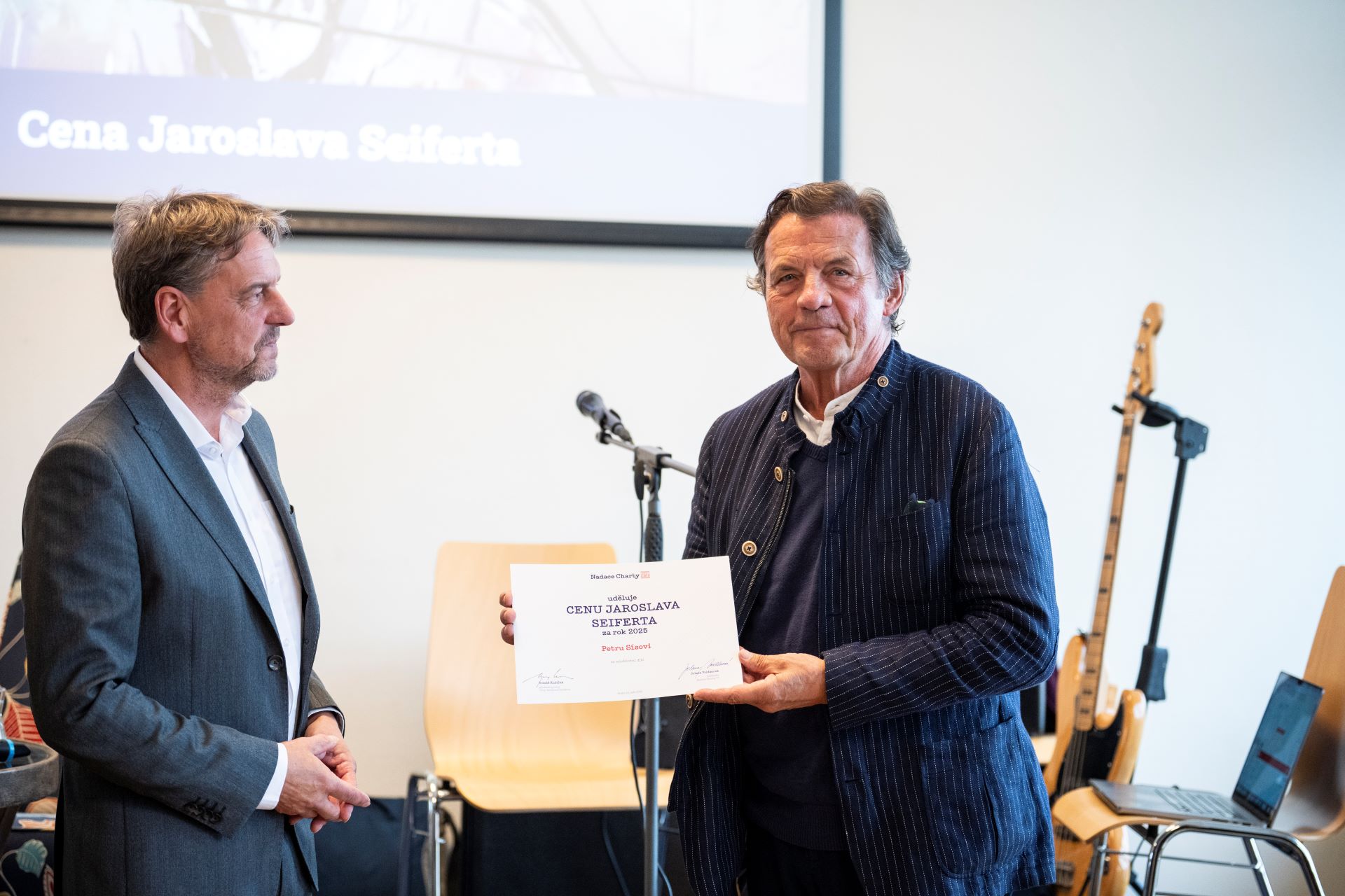 CJS_2025_Petr-Sis_web